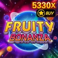 Bàn chơi Baccarat với các lá bài và chip cược